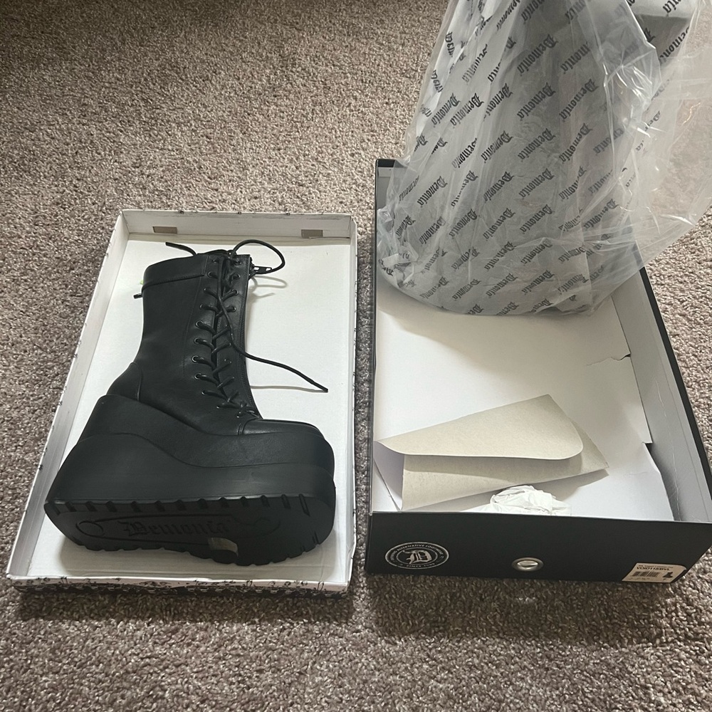 NEW! Rave platform boots. Brand new!